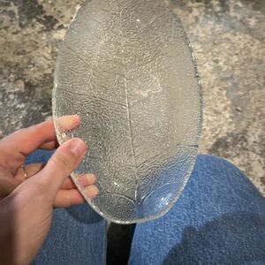 Aspen Leaf Clear Glass Plate